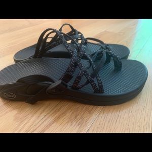 Used Women’s Chacos Size 8